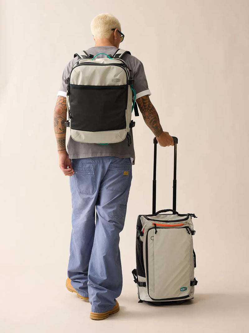 Roll & Roam Kit